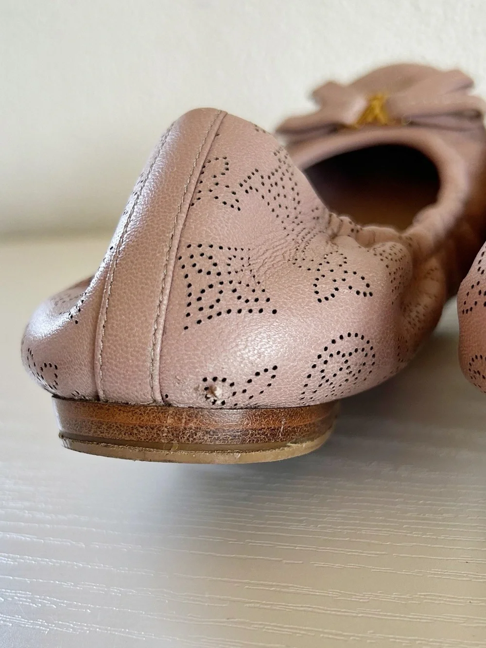 Louis Vuitton Pink Monogram Ballet Flats Size EU 37 Bow Logo